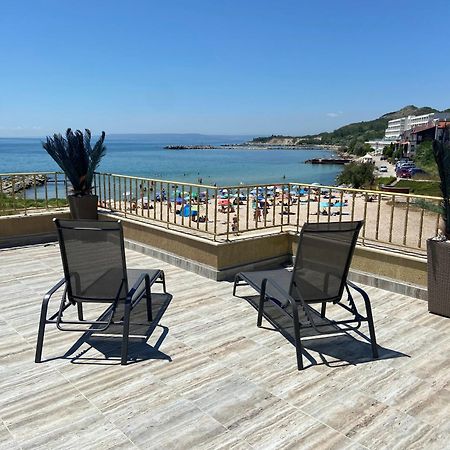 First Line On The Beach Cosy Sea Paradise Apartments Kavarna Exterior foto