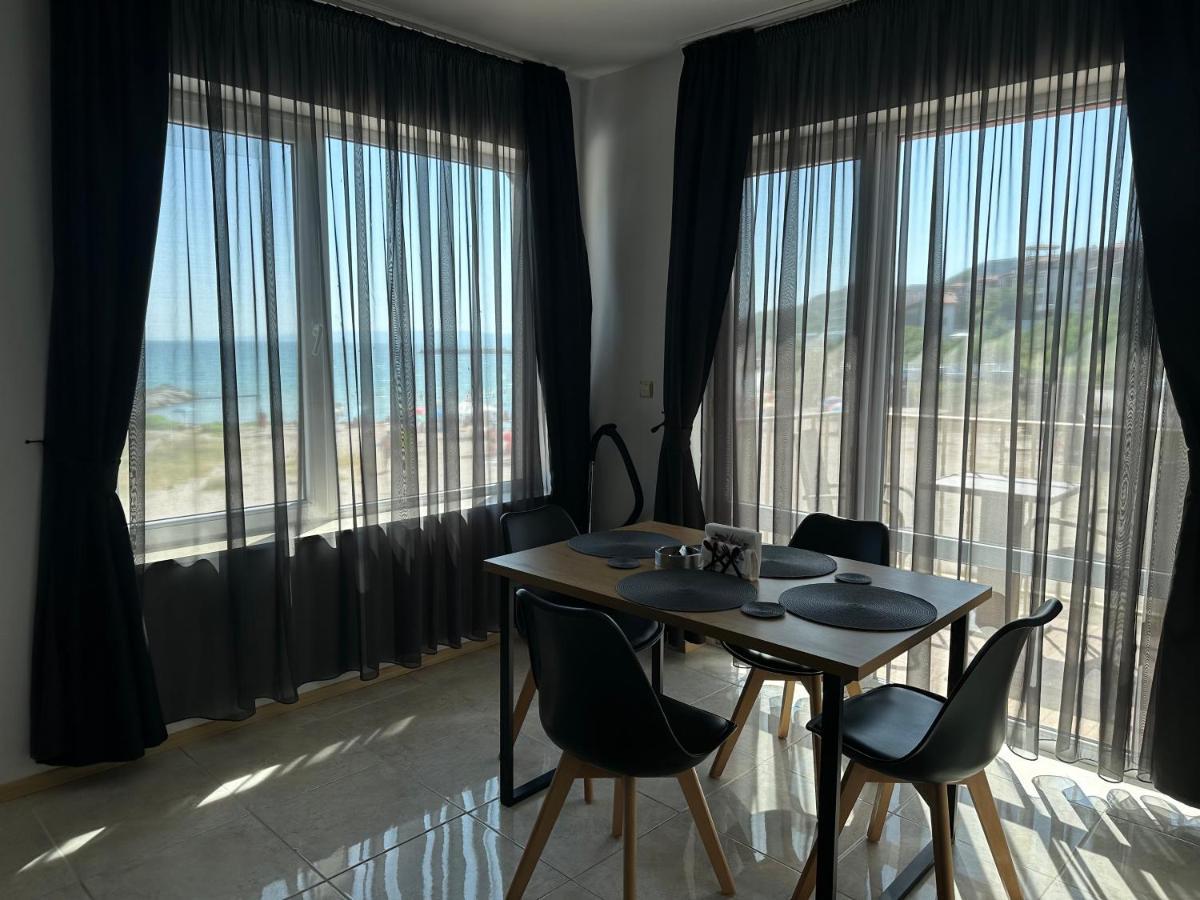 First Line On The Beach Cosy Sea Paradise Apartments Kavarna Exterior foto