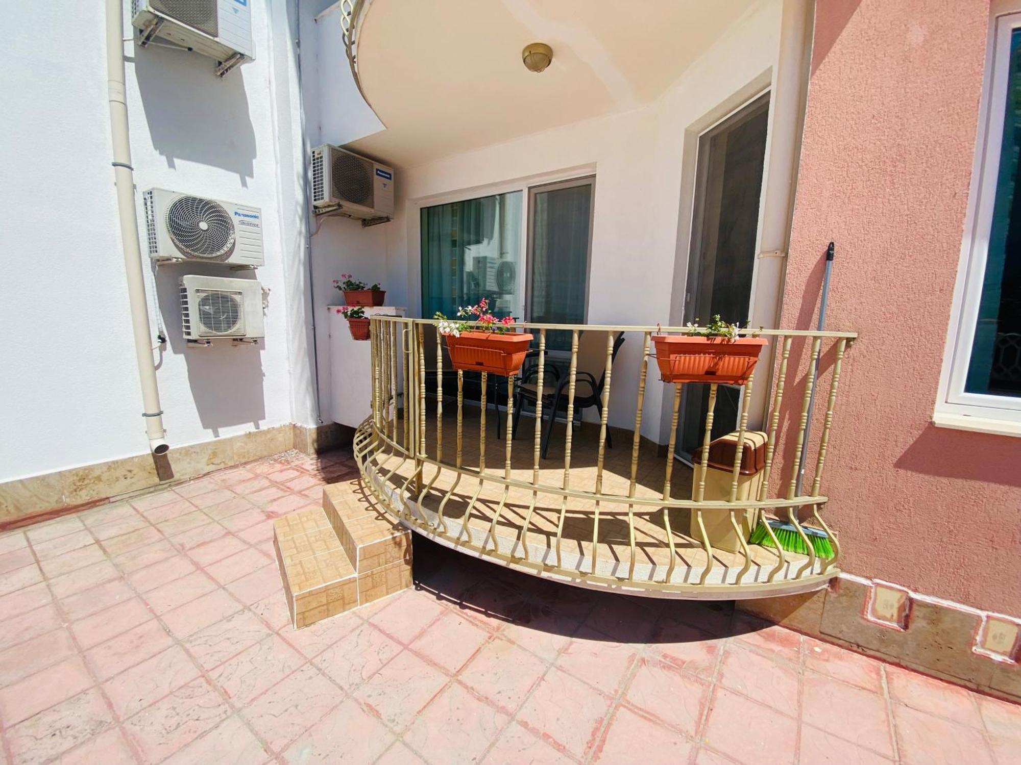 First Line On The Beach Cosy Sea Paradise Apartments Kavarna Exterior foto
